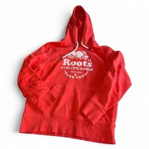 Red Roots Canada hoodie with with white grey felt logo